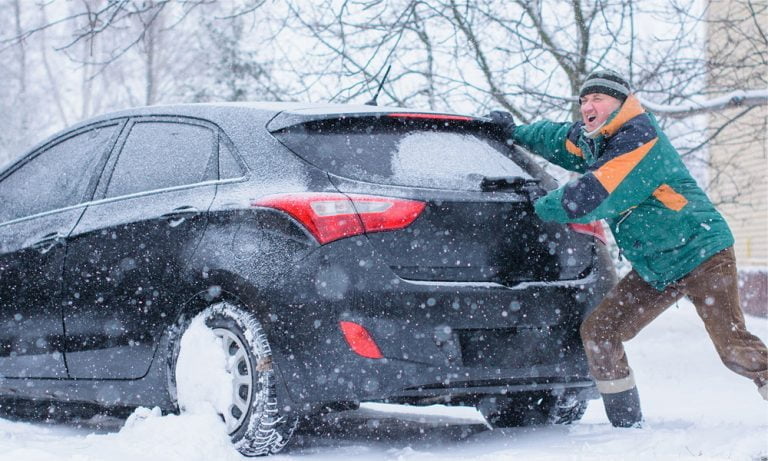 Problem z odpaleniem samochodu zimą? Oto co możesz zrobić!