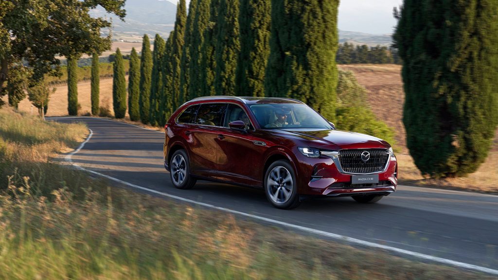 Mazda CX 80 Siedmiomiejscowy SUV z duchem Crafted in Japan i nowoczesnym napędem